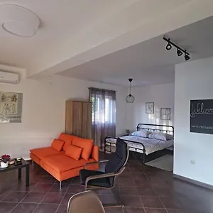 Apartman Pesja, Omisalj
