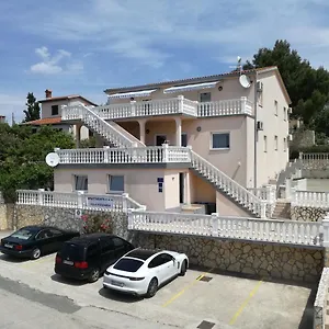 Apartment Rosmarin