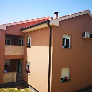  Apartment Manda