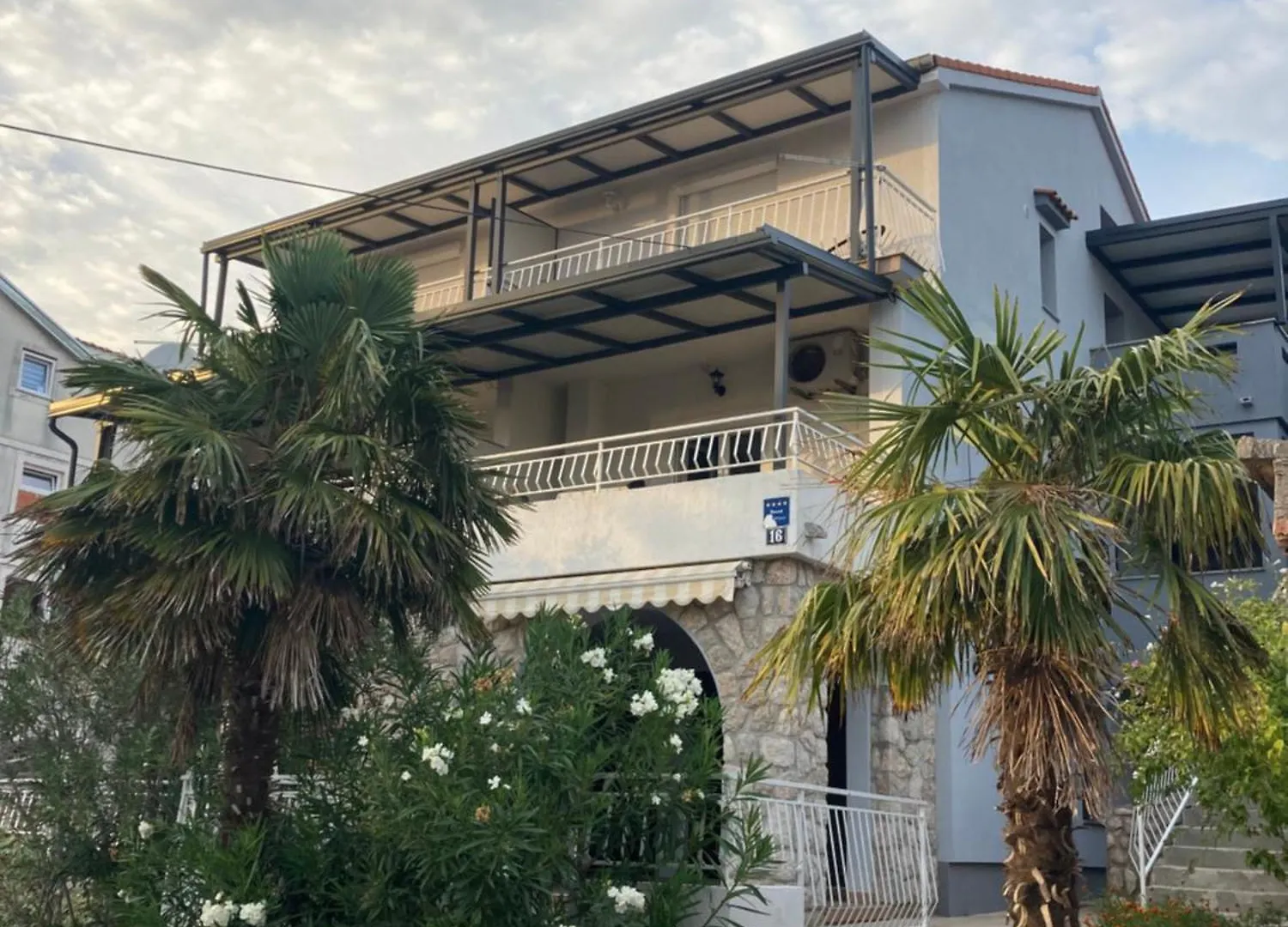 Apartment Jasna B Omisalj Croatia
